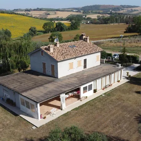 La Tenuta Del Conte Κατάλυμα σε φάρμα *